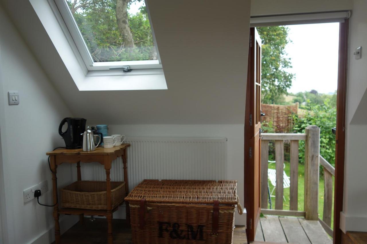 The Roost Apartment Semley ภายนอก รูปภาพ